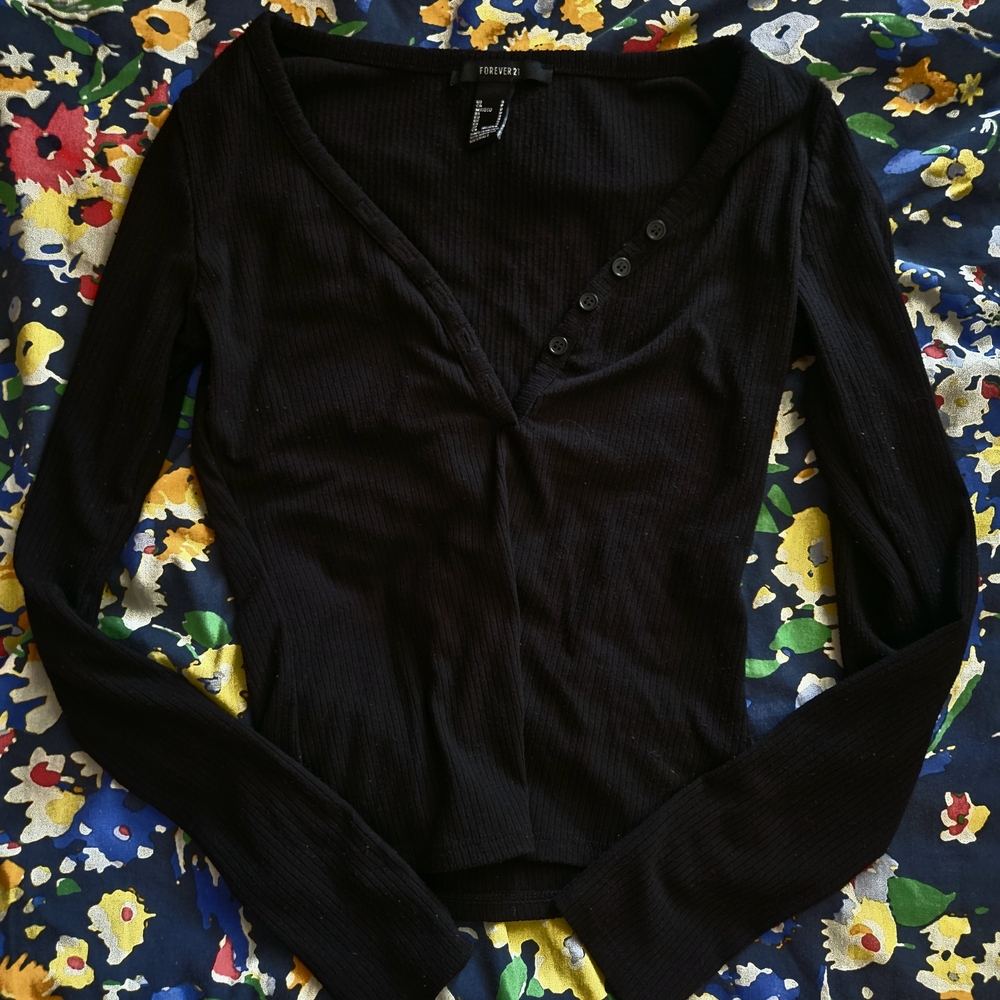 Forever 21 Black Ribbed Button-Up Henley Fitted Top